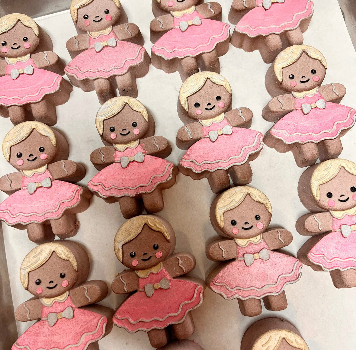 Gingerbread girl bath bomb