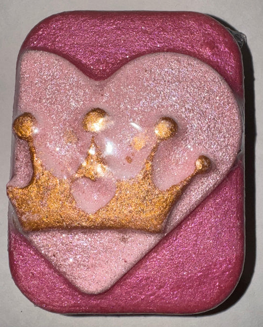 Barbie crown bath bomb