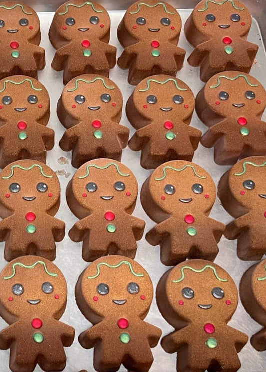 Gingerbread man bath bomb