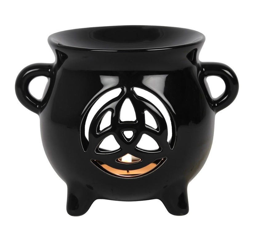 Triquetra cauldron burner