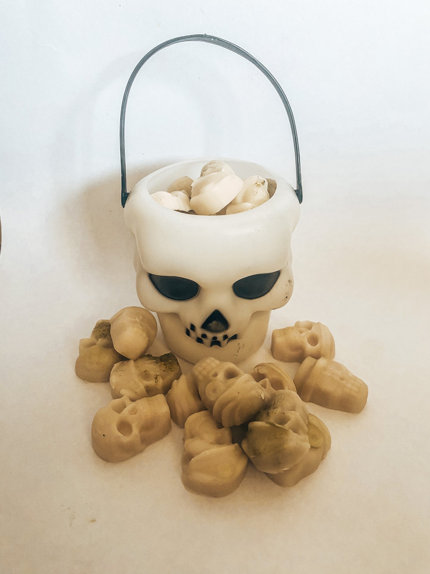 Death breath skull scoopies